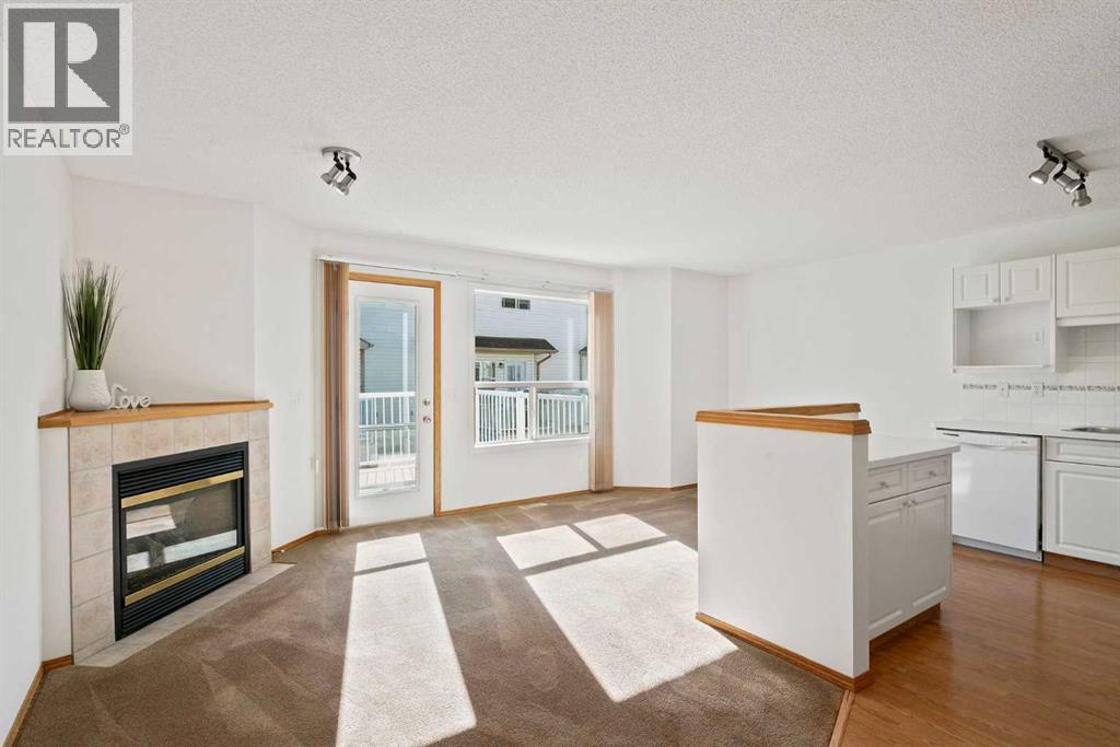 Single Family House for Sale in  Mt Douglas Manor SE McKenzie Lake Calgary 