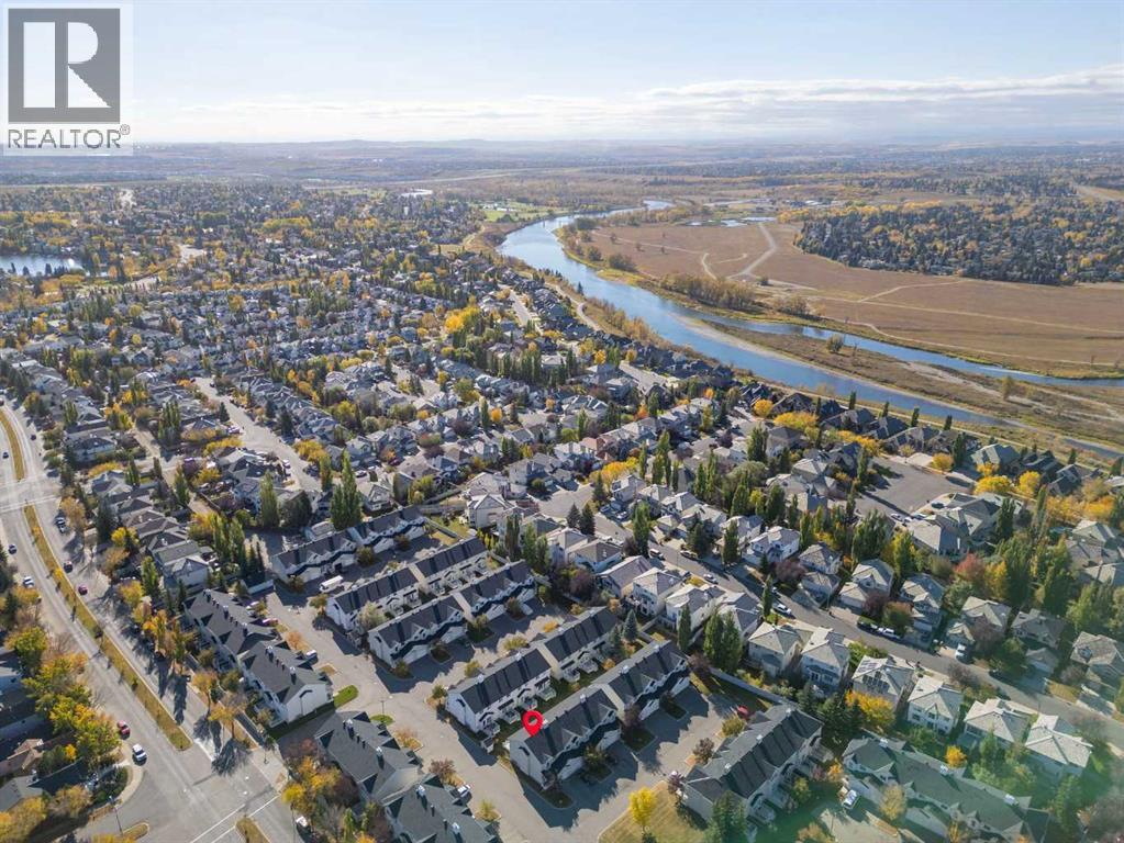 Single Family House for Sale in  Mt Douglas Manor SE McKenzie Lake Calgary 