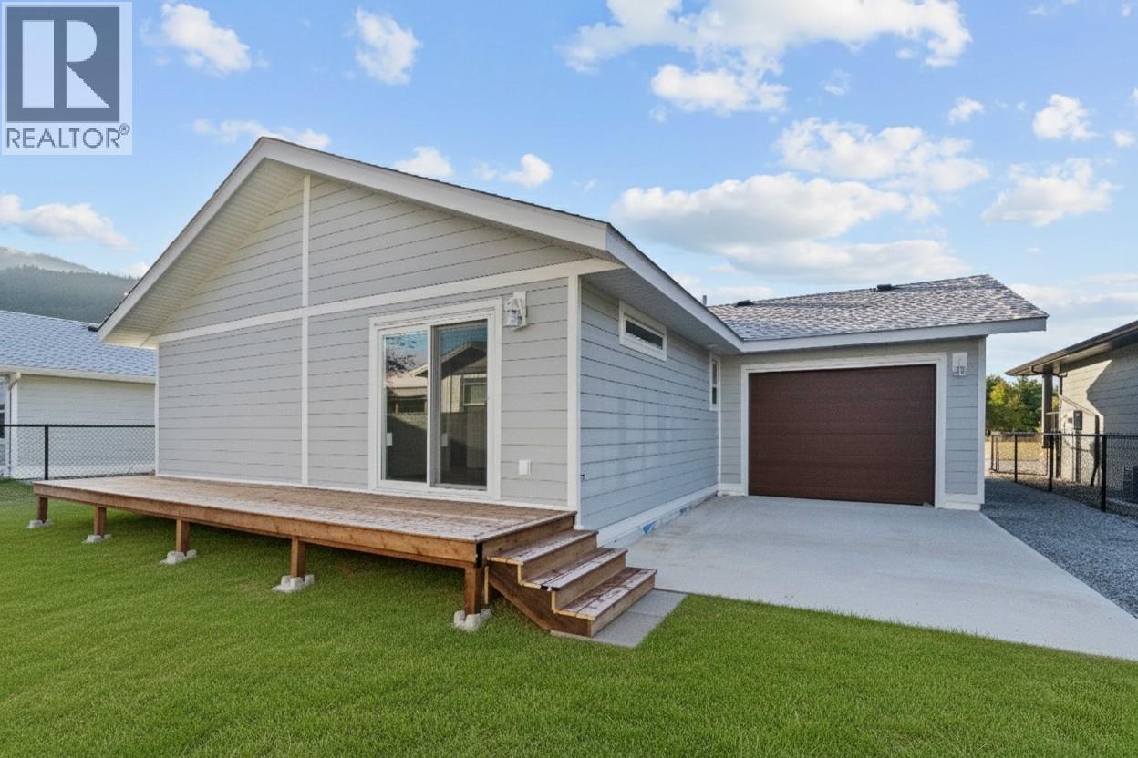  730 Elderberry Walk, Sicamous