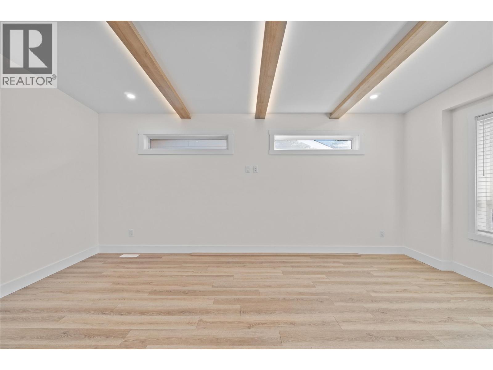  730 Elderberry Walk, Sicamous