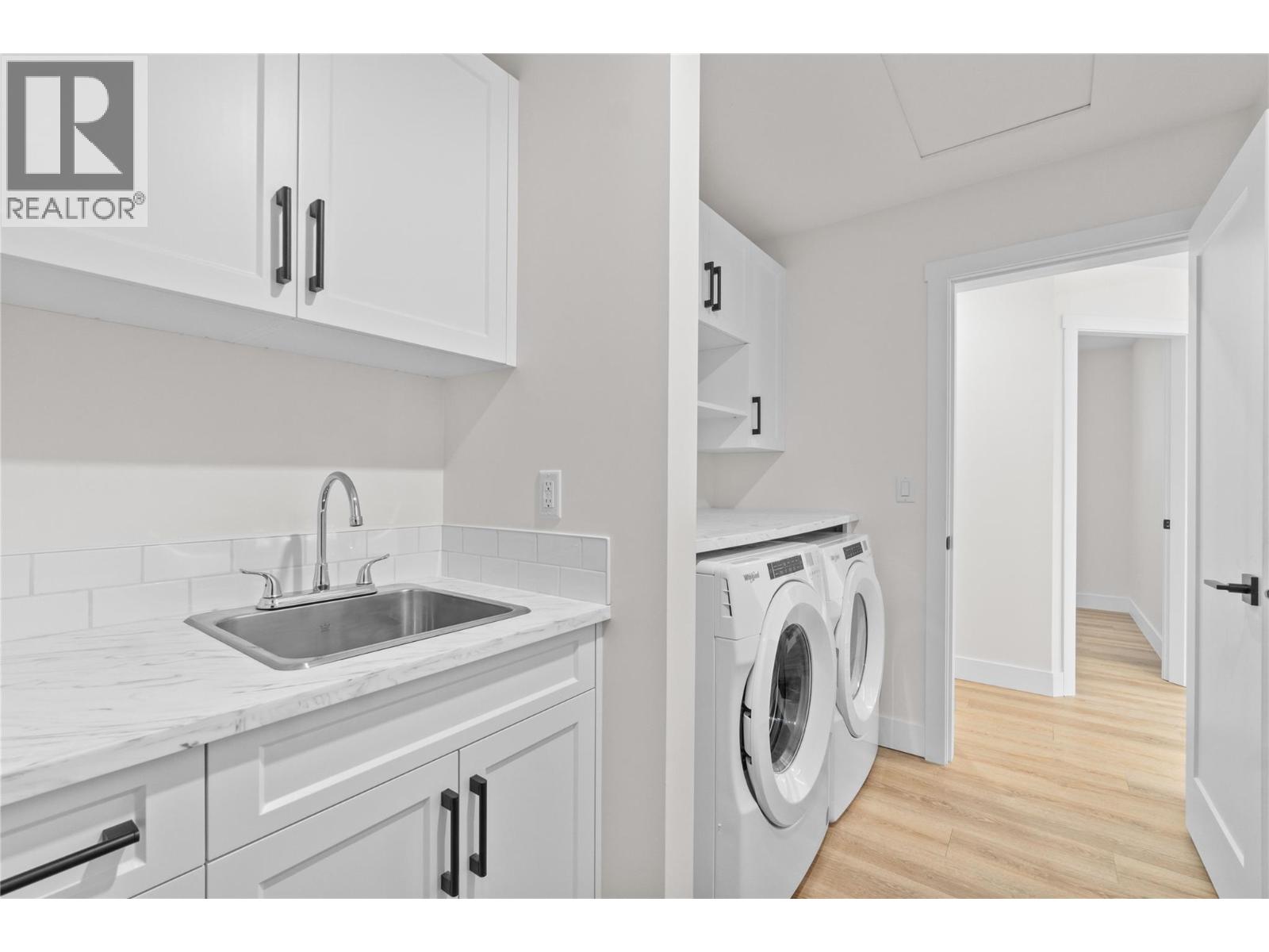  730 Elderberry Walk, Sicamous