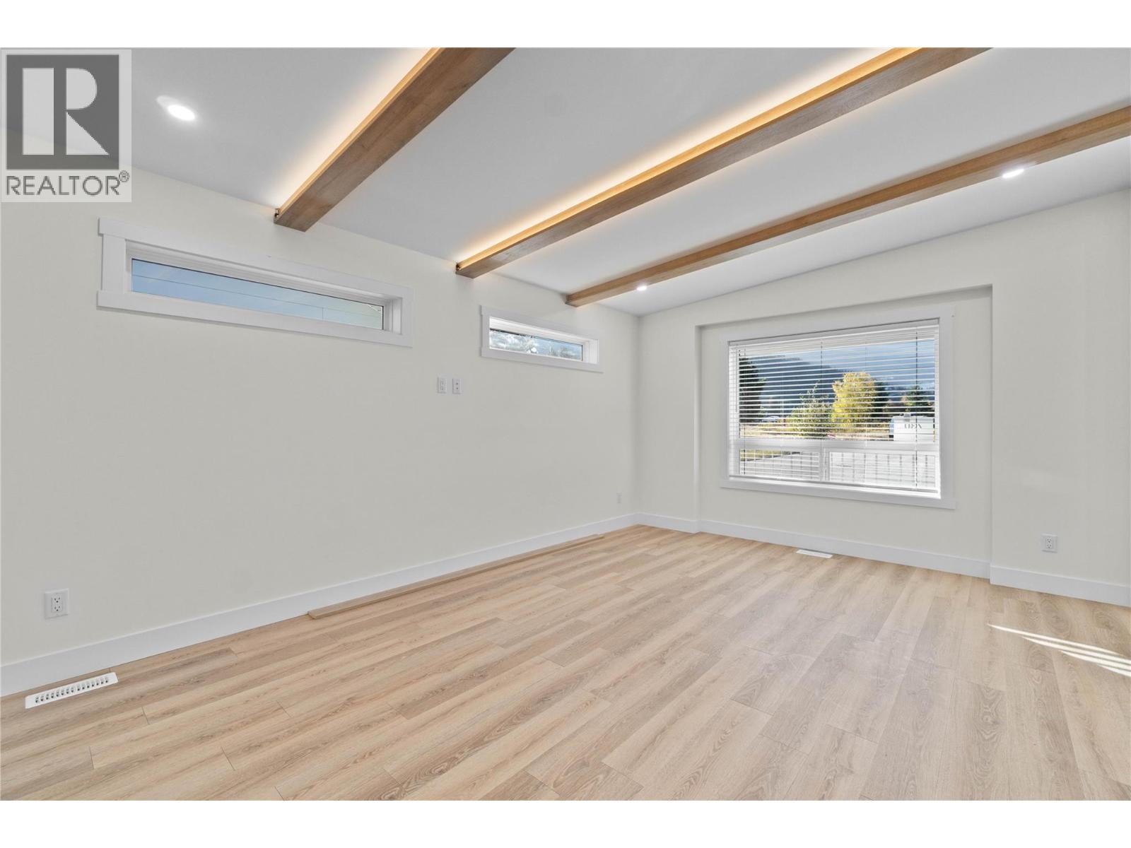  730 Elderberry Walk, Sicamous