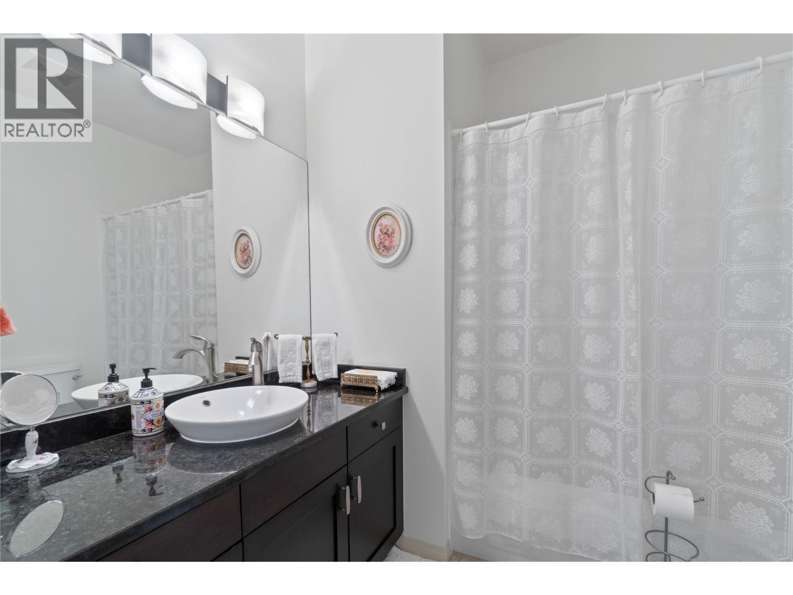 434 665 Cook Road, Kelowna