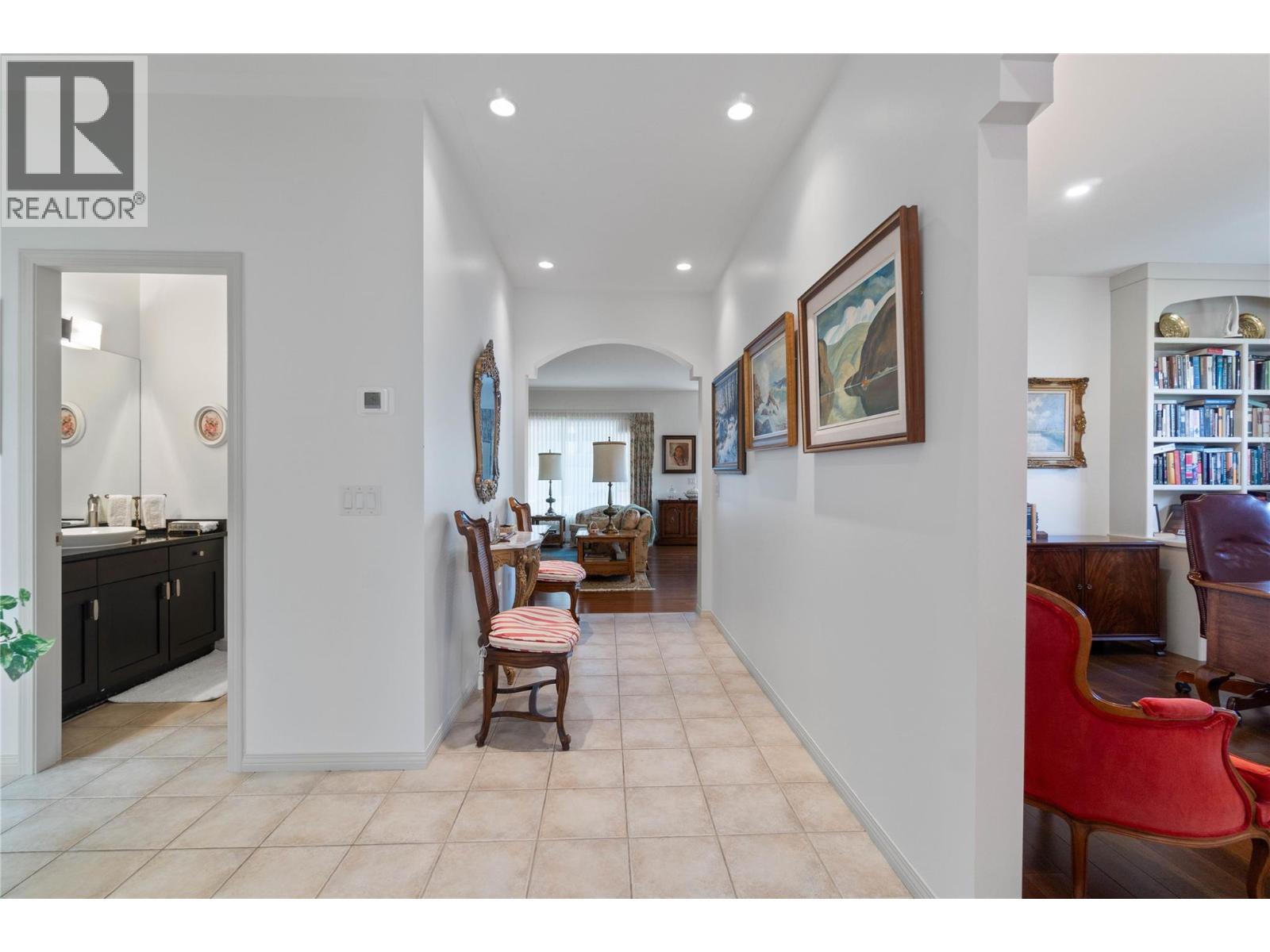 434 665 Cook Road, Kelowna