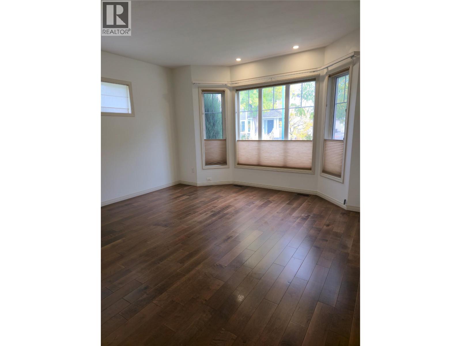 434 665 Cook Road, Kelowna