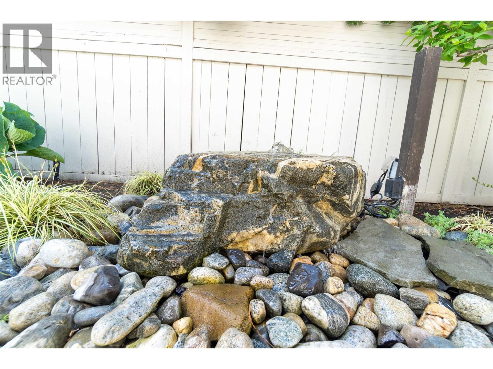 434 665 Cook Road, Kelowna