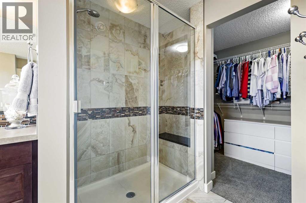 Single Family House for Sale in  Chaparral Valley View SE Chaparral Calgary 