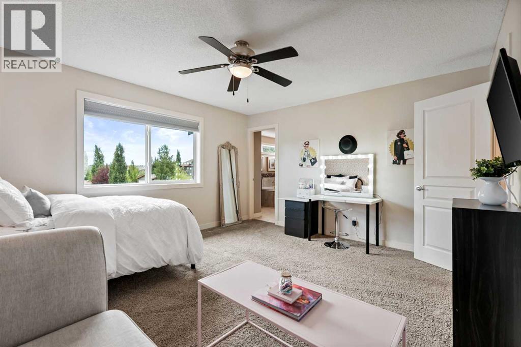 Single Family House for Sale in  Chaparral Valley View SE Chaparral Calgary 