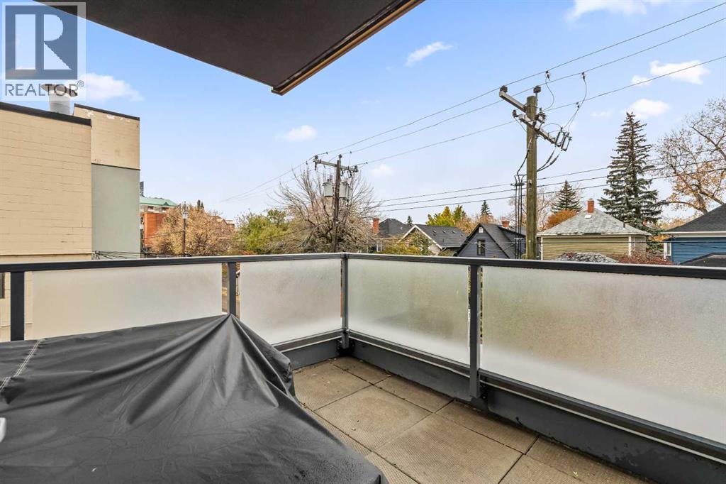 Single Family House for Sale in    Street NW Hillhurst Calgary 