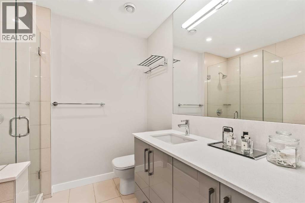 Single Family House for Sale in    Street NW Hillhurst Calgary 