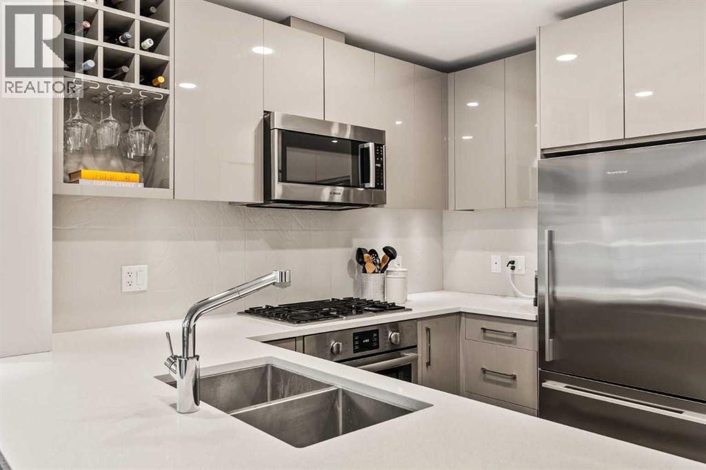 Single Family House for Sale in    Street NW Hillhurst Calgary 