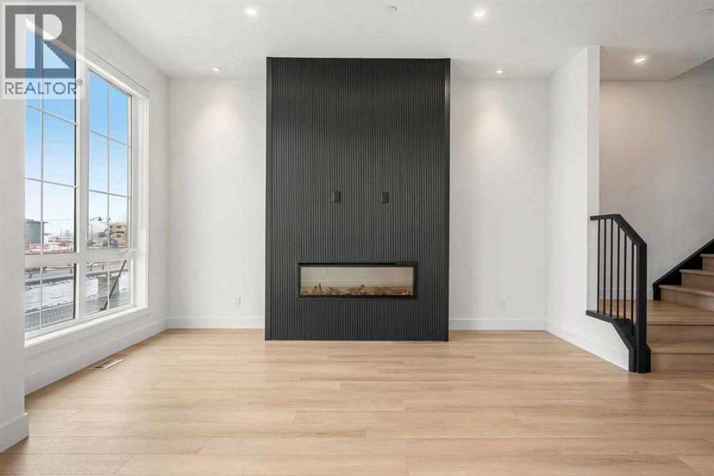 Single Family House for Sale in  Greenwich Heath NW Greenwood/Greenbriar Calgary 