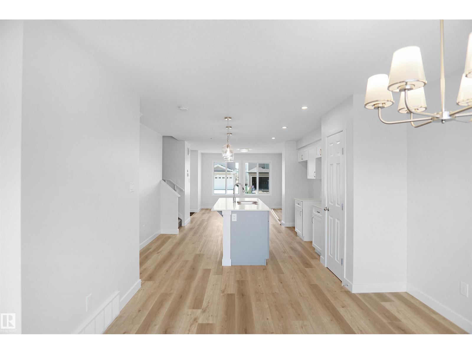 1959 210 ST NW, Edmonton