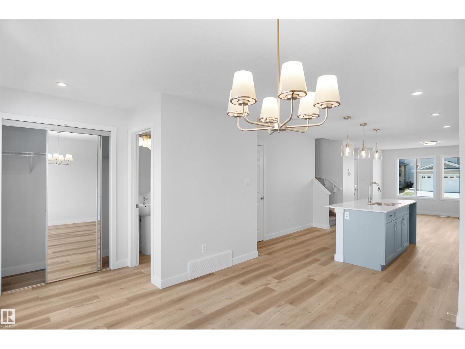 1959 210 ST NW, Edmonton