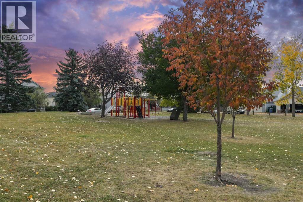 Single Family House for Sale in  Laguna Close NE Monterey Park Calgary 