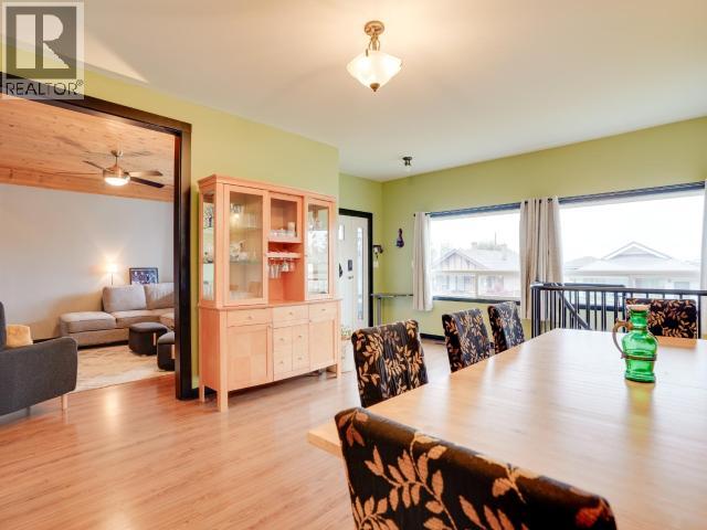 5732 MAPLE AVE, Powell River
