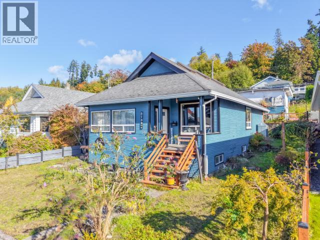 5732 MAPLE AVE, Powell River