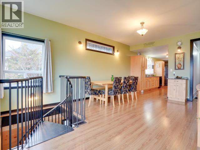 5732 MAPLE AVE, Powell River