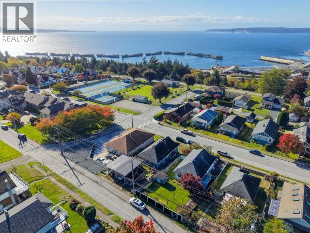 5732 MAPLE AVE, Powell River