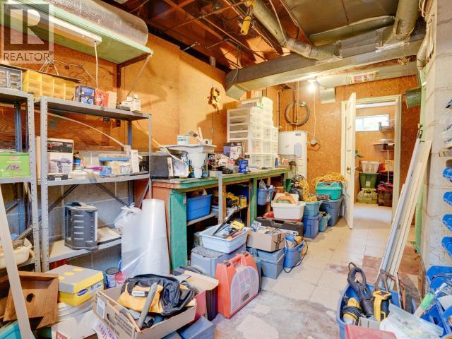 5732 MAPLE AVE, Powell River