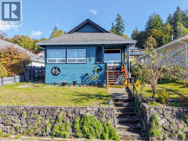 5732 MAPLE AVE, Powell River