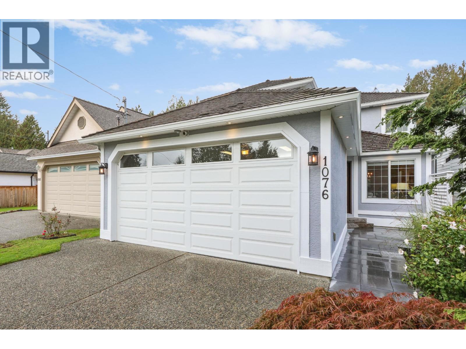 1076 CLEMENTS AVENUE, North Vancouver