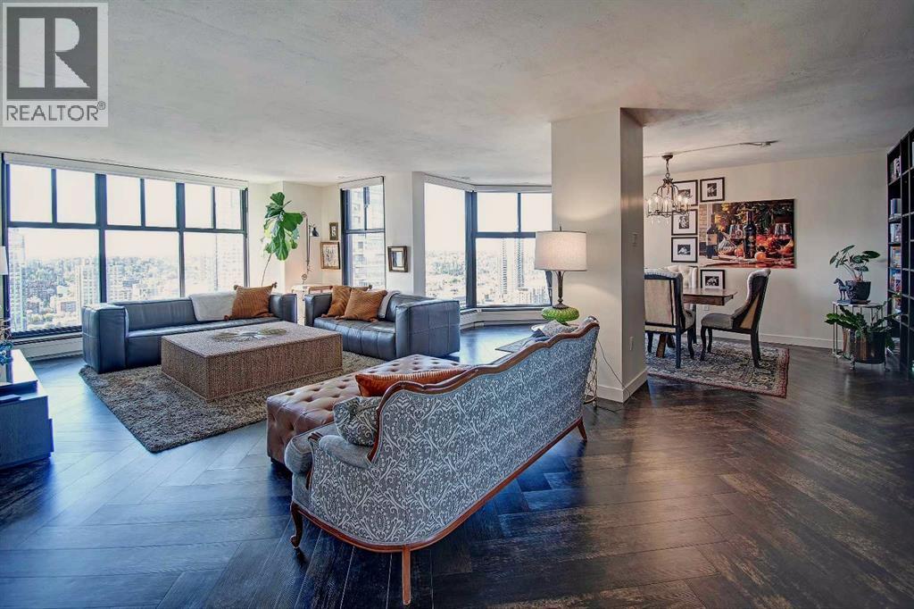 Single Family House for Sale in    Avenue SW Downtown West End Calgary 