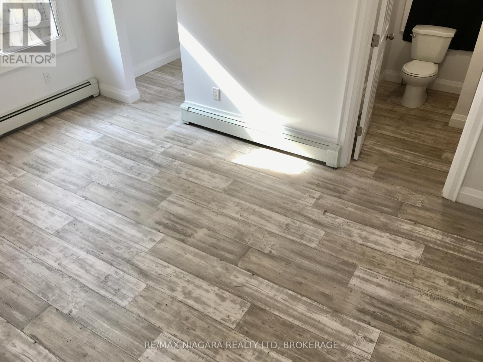 163 WELLAND AVENUE - 12