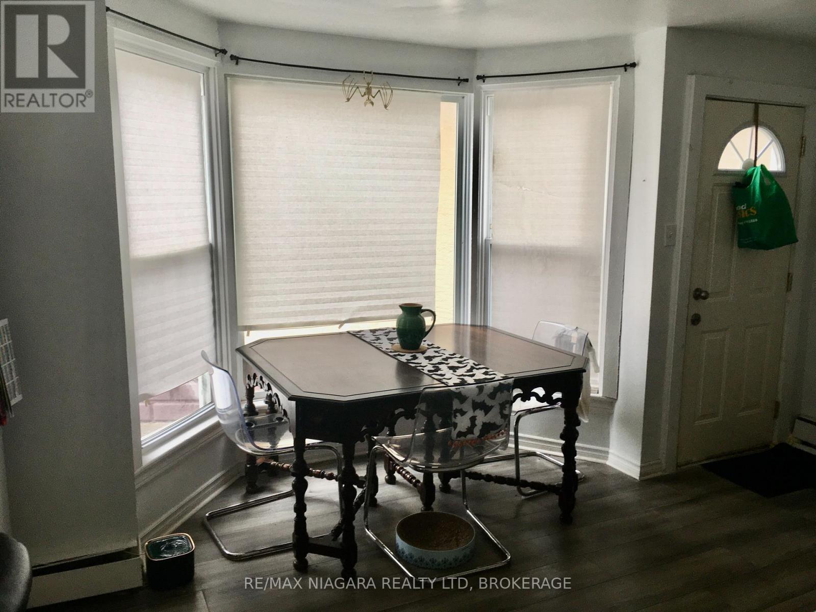 Eat In Kitchen with lovely Bay Window