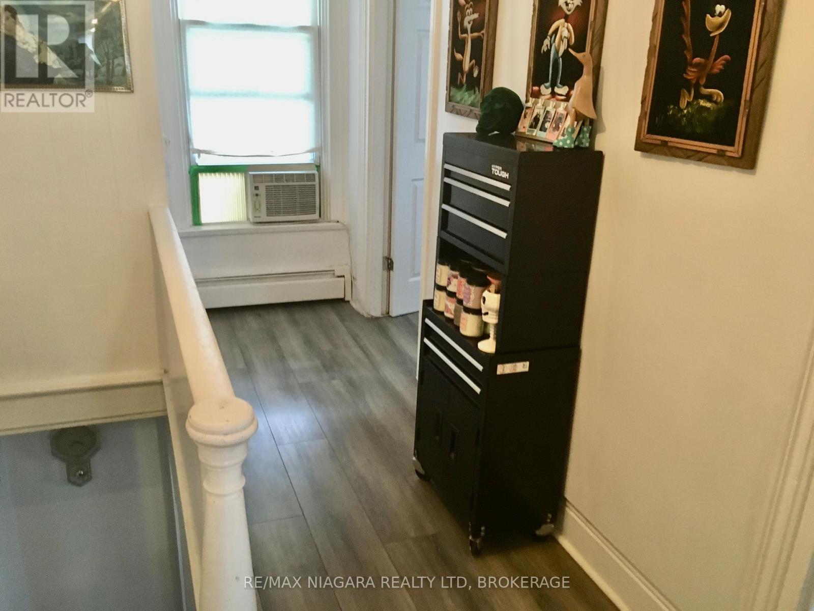 163 WELLAND AVENUE - 44