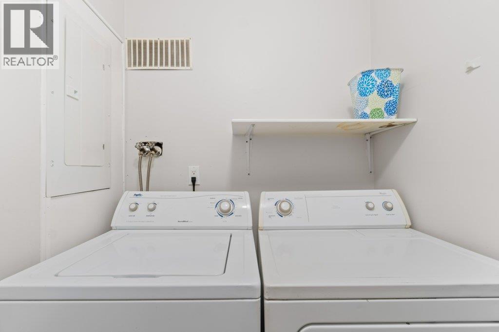 567 24 Street NE, Salmon Arm