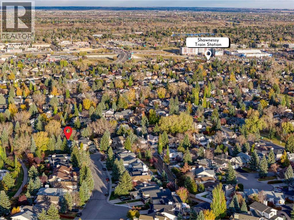 Single Family House 4 Level for Sale in  Shannon Crescent SW Shawnessy Calgary 