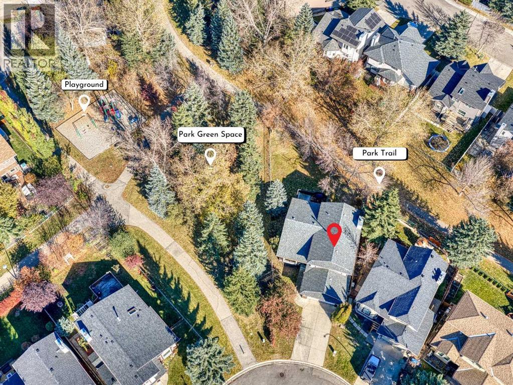 Single Family House 4 Level for Sale in  Shannon Crescent SW Shawnessy Calgary 