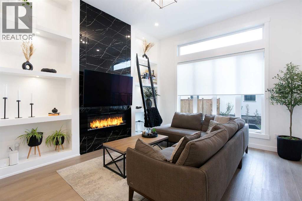 Single Family House for Sale in   Avenue NW Montgomery Calgary 