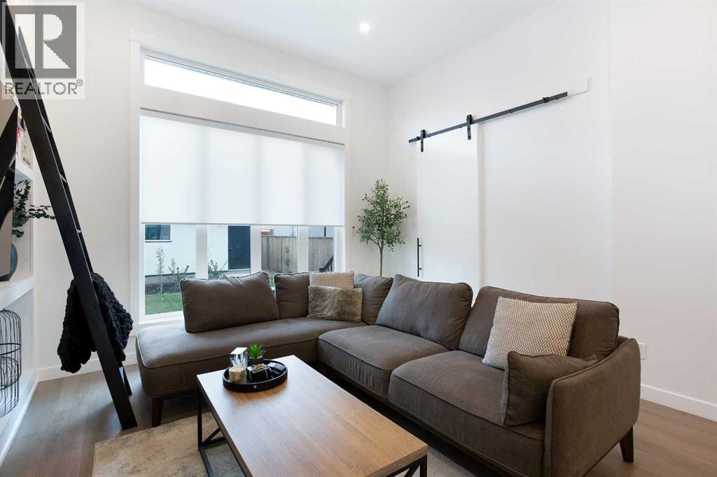 Single Family House for Sale in   Avenue NW Montgomery Calgary 