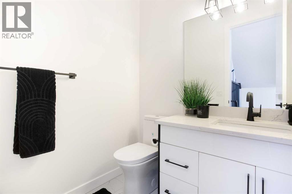 Single Family House for Sale in   Avenue NW Montgomery Calgary 