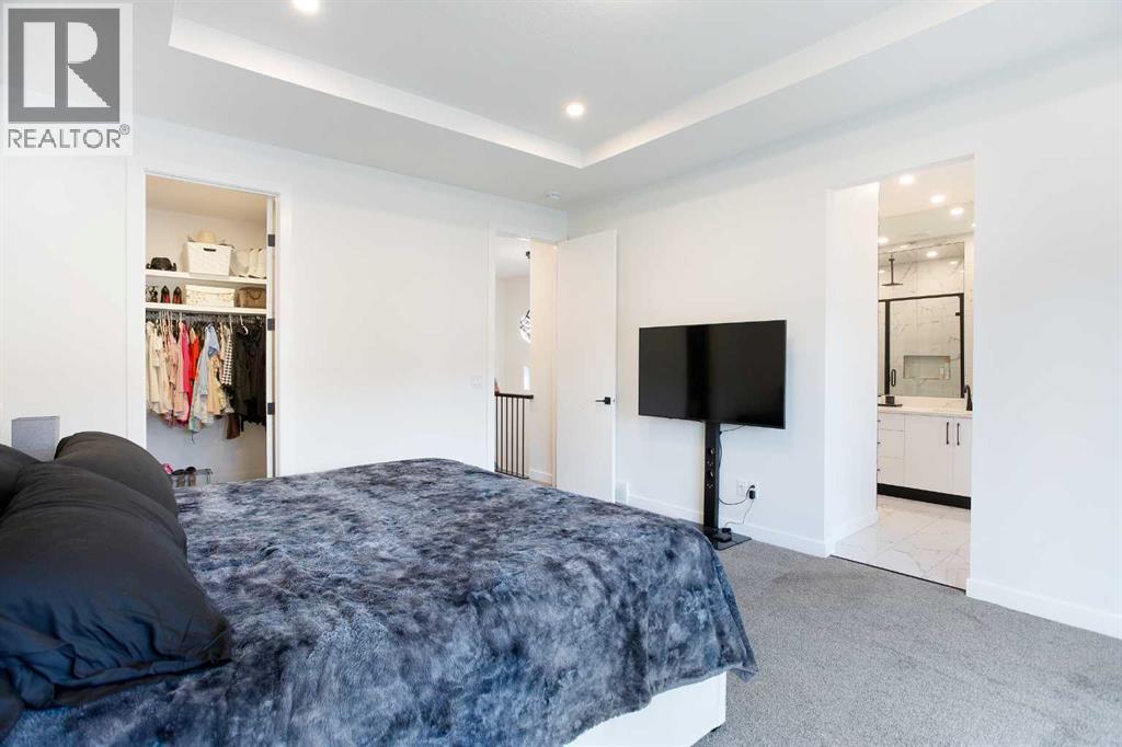 Single Family House for Sale in   Avenue NW Montgomery Calgary 