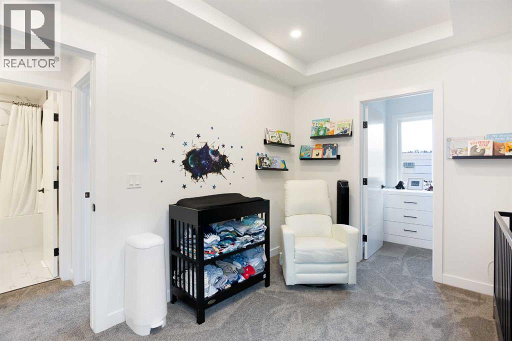 Single Family House for Sale in   Avenue NW Montgomery Calgary 