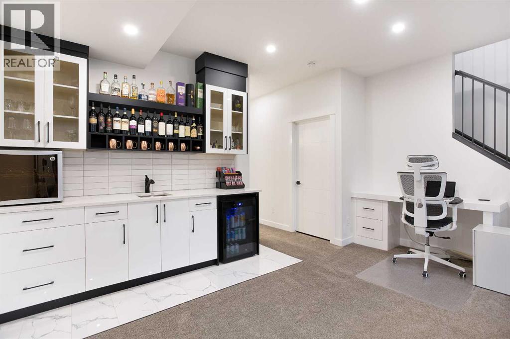 Single Family House for Sale in   Avenue NW Montgomery Calgary 