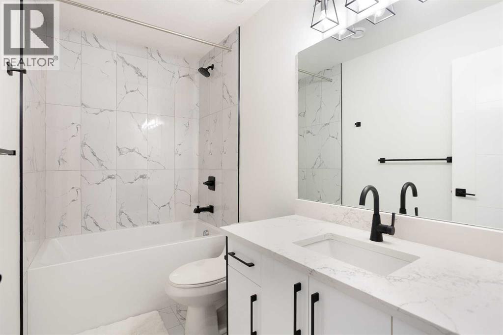 Single Family House for Sale in   Avenue NW Montgomery Calgary 