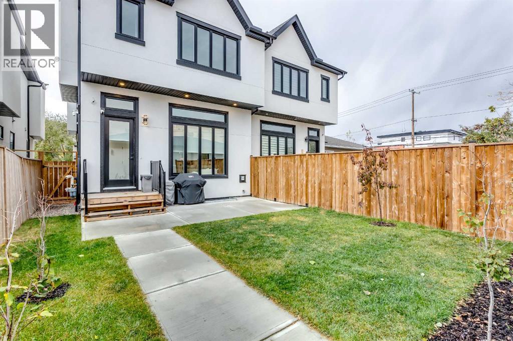 Single Family House for Sale in   Avenue NW Montgomery Calgary 