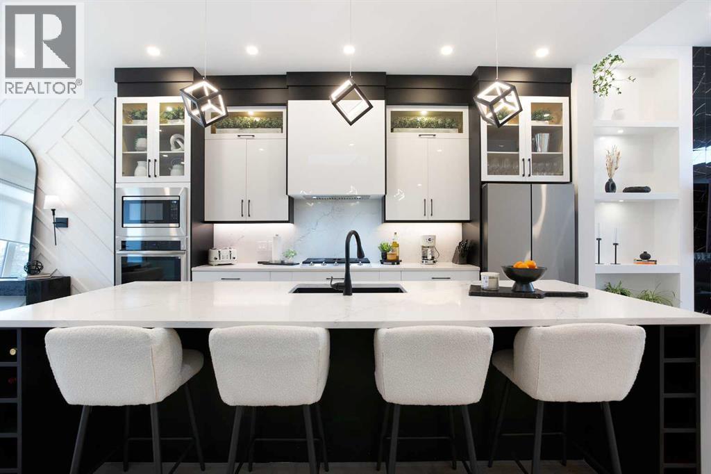 Single Family House for Sale in   Avenue NW Montgomery Calgary 