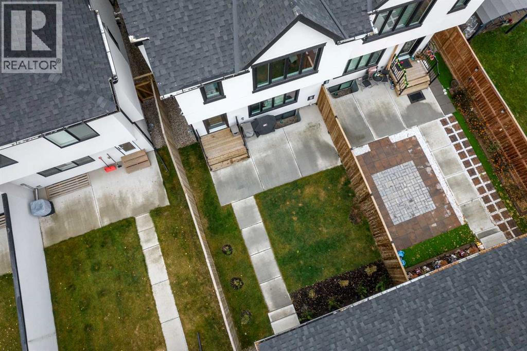 Single Family House for Sale in   Avenue NW Montgomery Calgary 