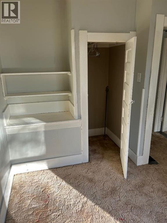 Single Family House for Sale in   Street S Victoria Park Lethbridge 