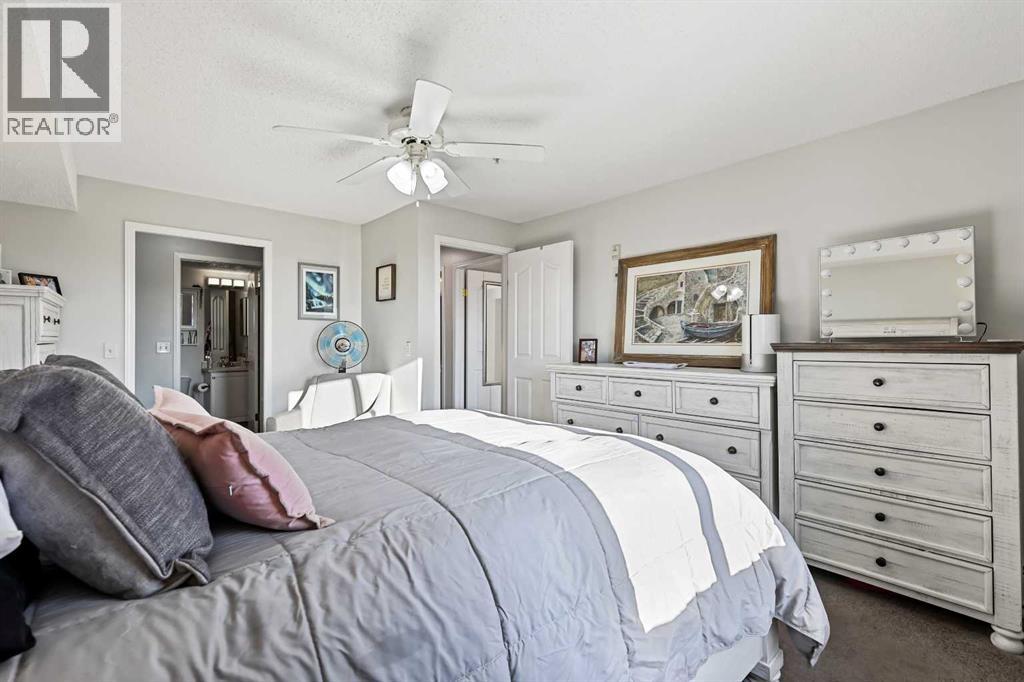 Single Family House for Sale in   Somervale Court SW Somerset Calgary 