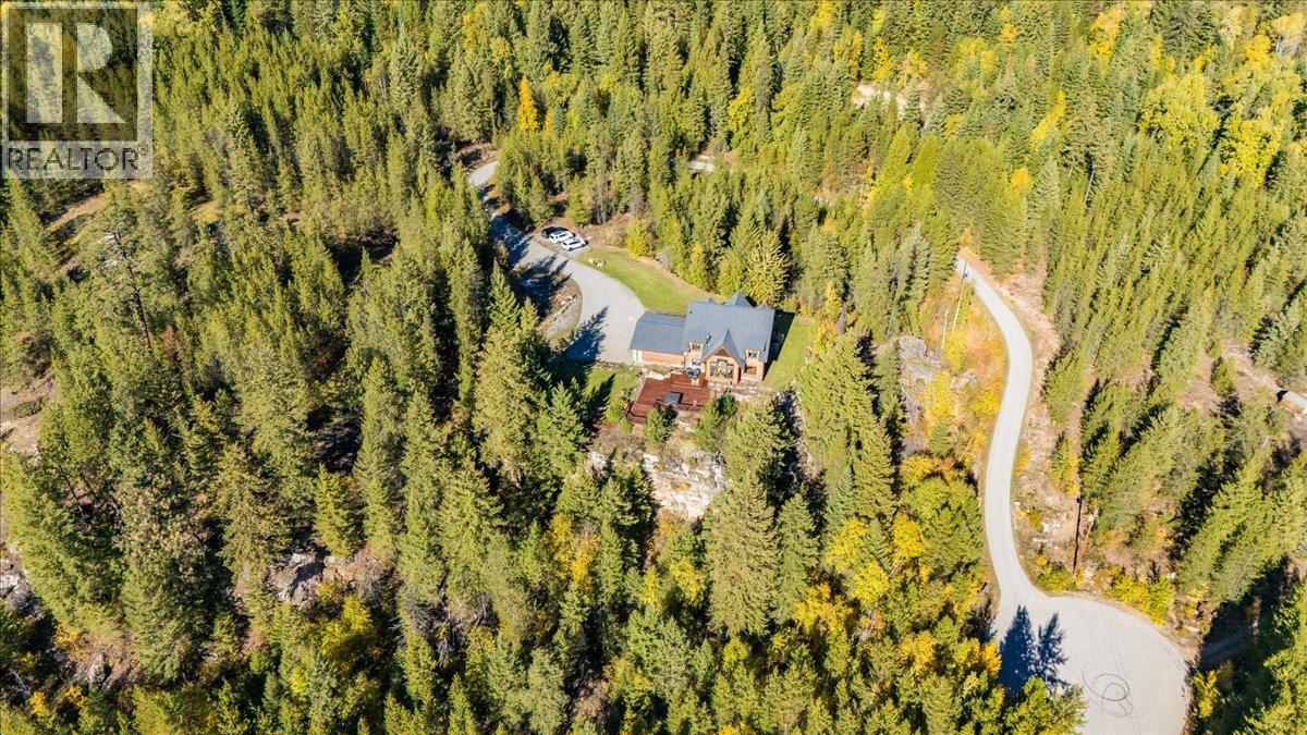 127 GRIZZLY Place, Castlegar