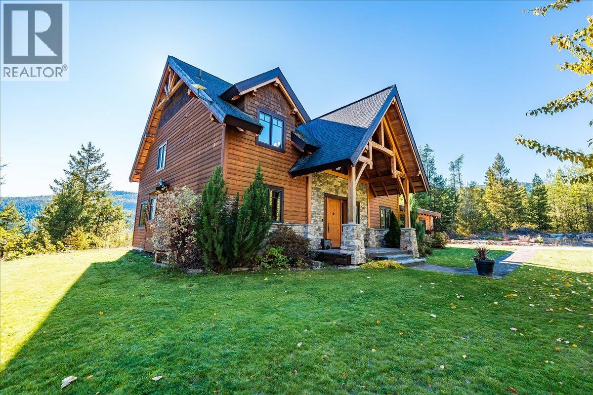 127 GRIZZLY Place, Castlegar