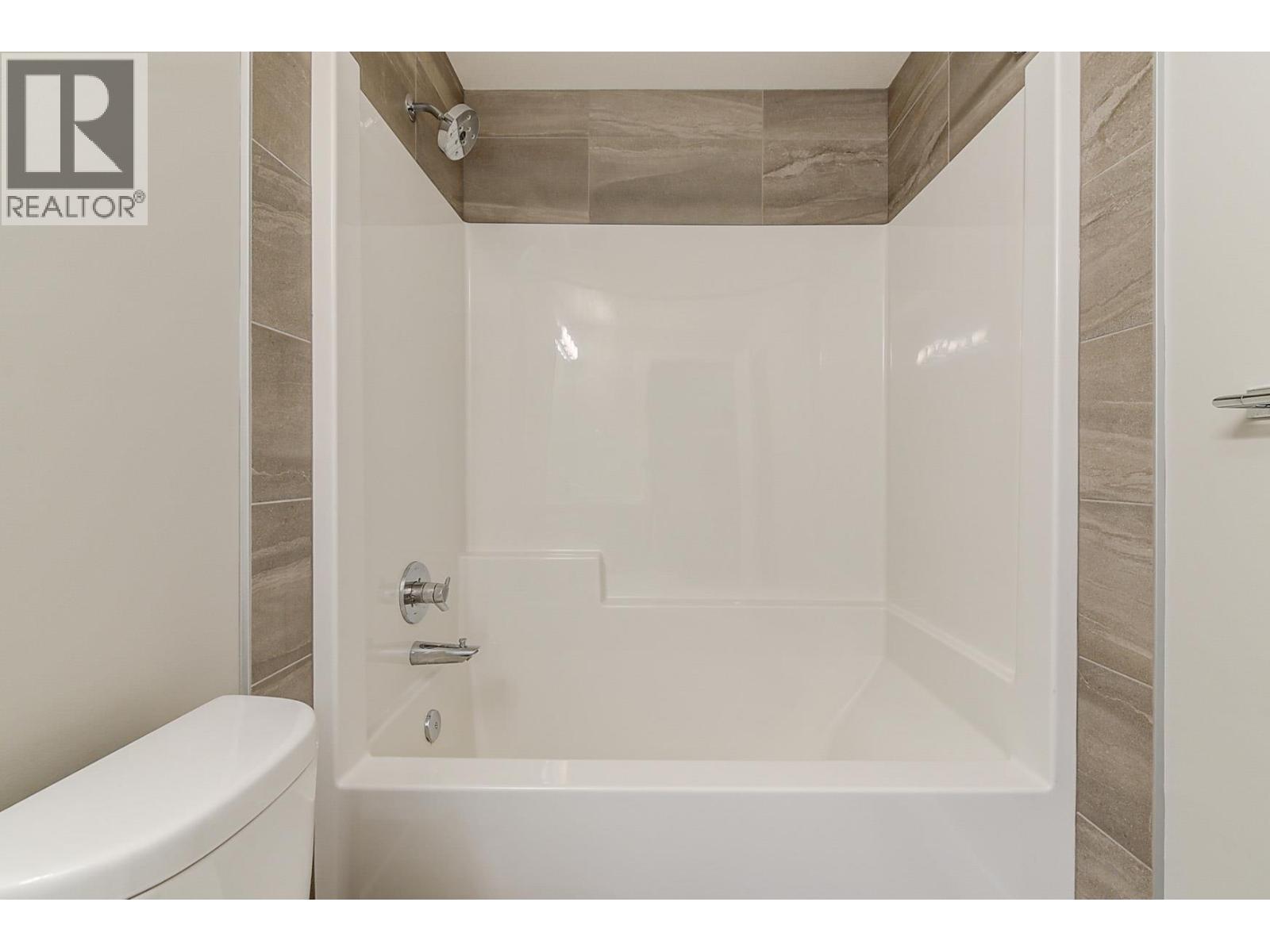 788 Acadia Street, Kelowna