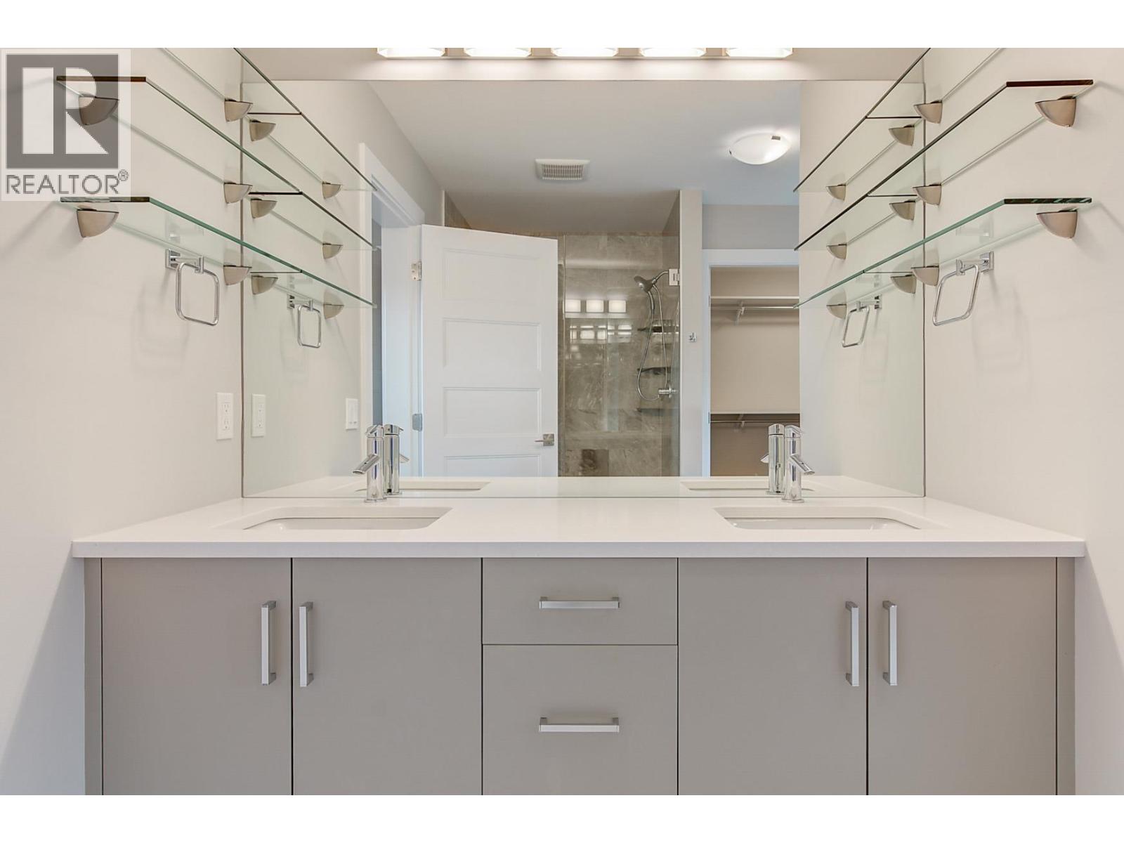 788 Acadia Street, Kelowna