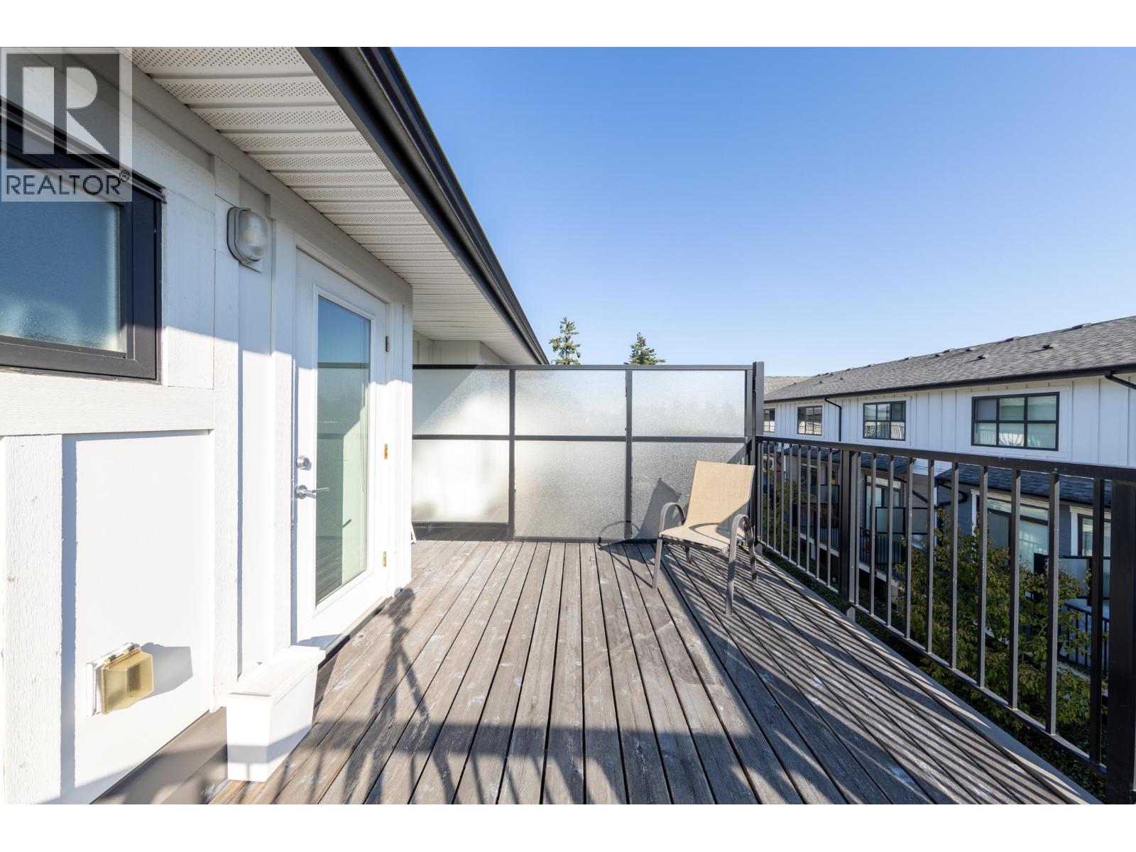 21 7039 MACPHERSON AVENUE, Burnaby